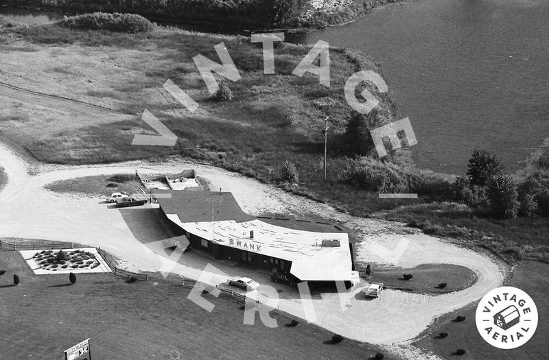 Swank Motel (Golfview Apartments, Swank Apartments) - 1972 Aerial (newer photo)